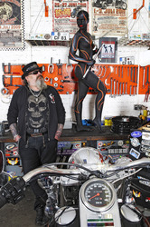 WORKING ART: Zweiradmechaniker / Motorcycle Mechanic