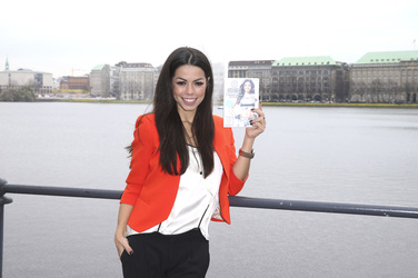 Fernanda Brandao präsentiert ihr Fitnessprogramm GINGA, Hamburg