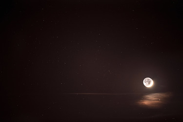 Sternenhimmel mit Mond