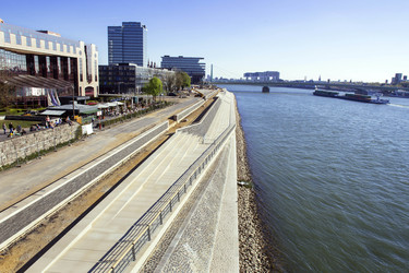 Rheinboulevard, Köln