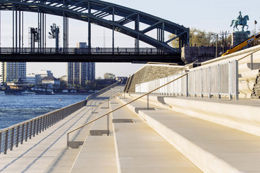 Rheinboulevard, Köln