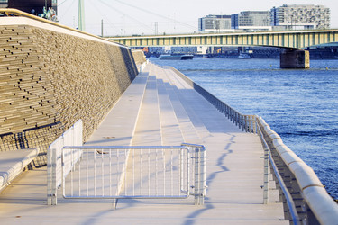 Rheinboulevard, Köln