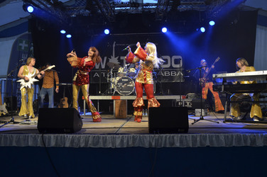 Waterloo - A Tribute to Abba, Taufkirchen