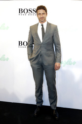 Gerard Butler im Douglas Store, Hamburg