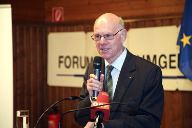 Vortrag '1945-2015: Historische Lektionen und politische Herausforderungen für Deutschland und Österreich' in Klosterneuburg