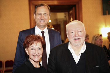 Preisverleihungen an Peter Kubelka und Gertraud Jesserer in Wien