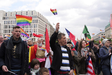 Der Internationale Tag gegen Homophobie und Transphobie in Berlin