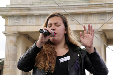 Der Internationale Tag gegen Homophobie und Transphobie in Berlin