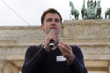 Der Internationale Tag gegen Homophobie und Transphobie in Berlin