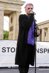 Der Internationale Tag gegen Homophobie und Transphobie in Berlin