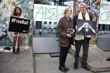 Bildtermin von Amnesty International zum Thema Meinungsfreiheit in Berlin