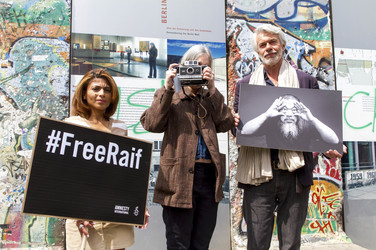Bildtermin von Amnesty International zum Thema Meinungsfreiheit in Berlin