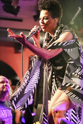 Konzert von den Brand New Heavies in Aschaffenburg