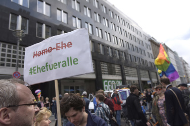 Demo für Homoehe in Berlin