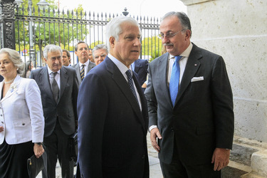 Verleihung der Royal Cavalry Armory University Awards in Sevilla
