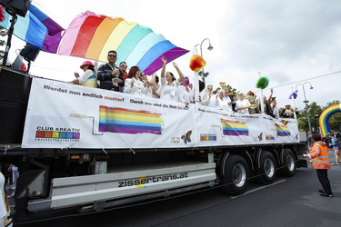 Regenbogenparade 2015 in Wien