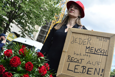Die Toten kommen! - Der Marsch der Unentschlossenen in Berlin
