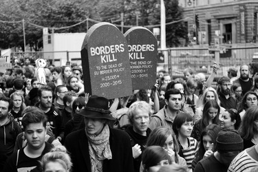 Die Toten kommen! - Der Marsch der Unentschlossenen in Berlin