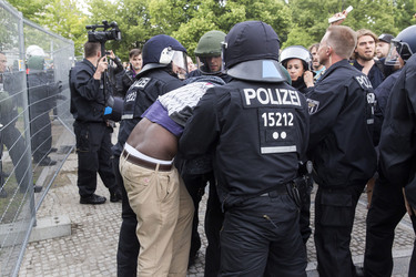 Die Toten kommen! - Der Marsch der Unentschlossenen in Berlin