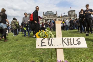 Die Toten kommen! - Der Marsch der Unentschlossenen in Berlin