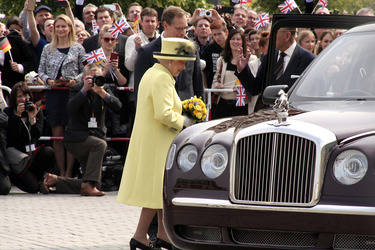 Queen Elisabeth II. besucht das Brandenburger Tor