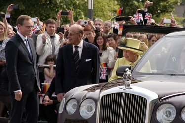 Queen Elisabeth II. besucht das Brandenburger Tor