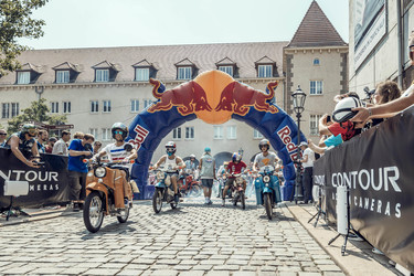 Fun Rennen 'Red Bull Vogelfrei' in Zwickau
