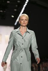 Riani Fashion Show auf der Mercedes-Benz Fashion Week Spring/Summer 2016