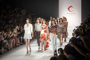 Anja Gockel Fashion Show auf der Mercedes-Benz Week Spring/Summer 2016