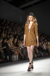 Dimitri Fashion Show auf der Mercedes-Benz Fashion Week Spring/Summer 2016