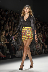 Dimitri Fashion Show auf der Mercedes-Benz Fashion Week Spring/Summer 2016