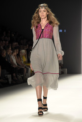 Dimitri Fashion Show auf der Mercedes-Benz Fashion Week Spring/Summer 2016
