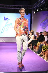 Love & Happiness by Manou Lenz Fashion Show auf der Berlin Fashion Week Spring/Summer 2016