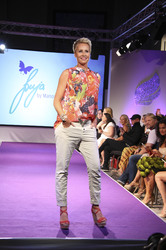 Love & Happiness by Manou Lenz Fashion Show auf der Berlin Fashion Week Spring/Summer 2016