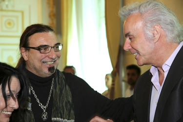 Verleihung des Großen Ehrenzeichens der Republik Österreich an Wolfgang Ambros in Wien