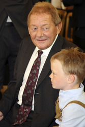 Verleihung des Großen Ehrenzeichens der Republik Österreich an Wolfgang Ambros in Wien
