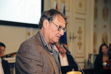 Verleihung des Großen Ehrenzeichens der Republik Österreich an Wolfgang Ambros in Wien