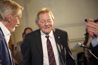 Verleihung des Großen Ehrenzeichens der Republik Österreich an Wolfgang Ambros in Wien