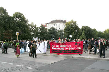 Demonstration 'OXI – Schluss mit Lustig' in Berlin