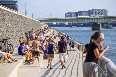 Rheinboulevard in Köln