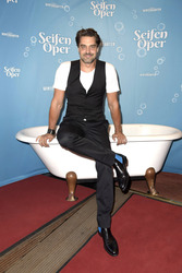 Premiere der Show 'Seifen Oper' in Berlin