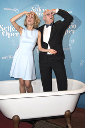 Premiere der Show 'Seifen Oper' in Berlin