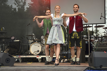 Angermaier Trachtenmodenschau in München
