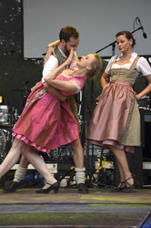 Angermaier Trachtenmodenschau in München