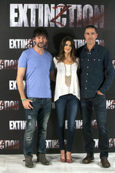 Photocall zu Kinofilm 'Extinction' in Madrid