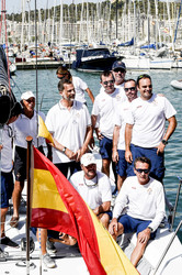 Felipe VI. von Spanien besucht die Aifos Crew in Palma de Mallorca