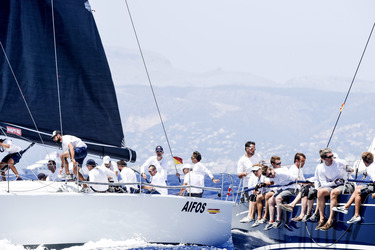 König Felipe VI. beim Segeln in Palma de Mallorca