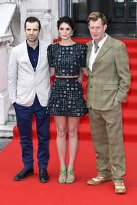 Mel Raido, Gemma Arterton, Jason Flemyng