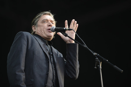 Blixa Bargeld (Einstürzende Neubaute9