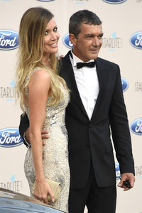 Antonio Banderas mit Freundin Nicole Kimpel